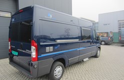 Peugeot Boxer Spazio 3 met 2 vaste lengte bedden